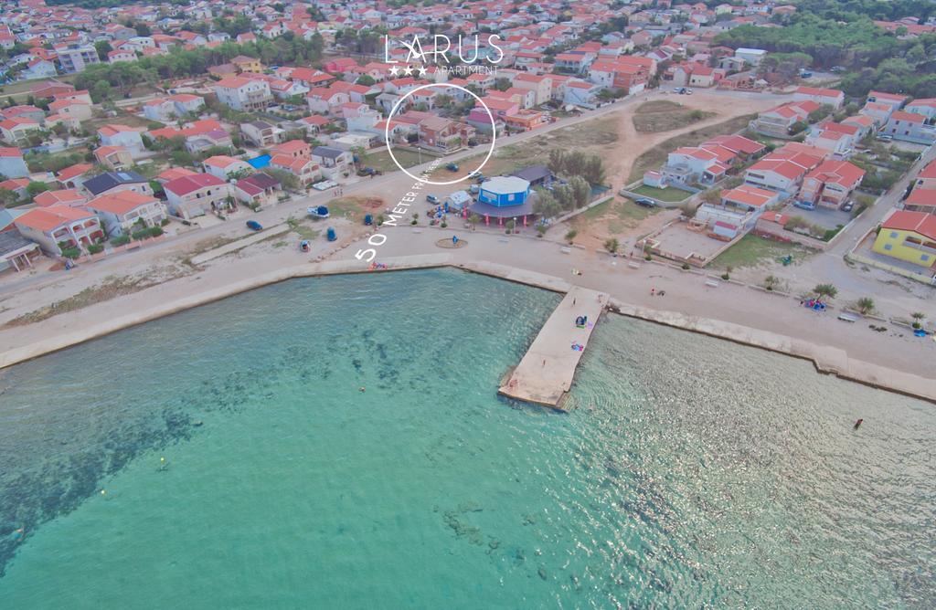 Apartment Larus วีร์ ภายนอก รูปภาพ