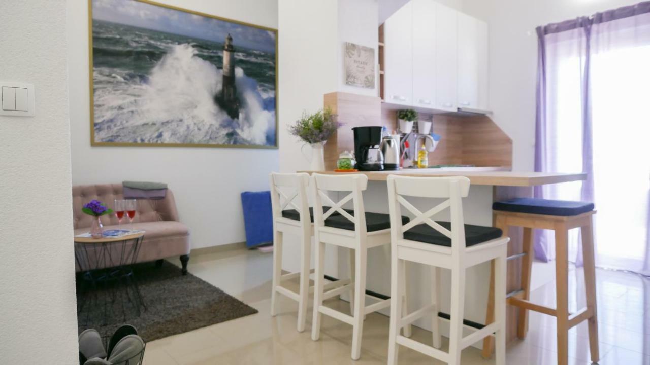 Apartment Larus วีร์ ภายนอก รูปภาพ